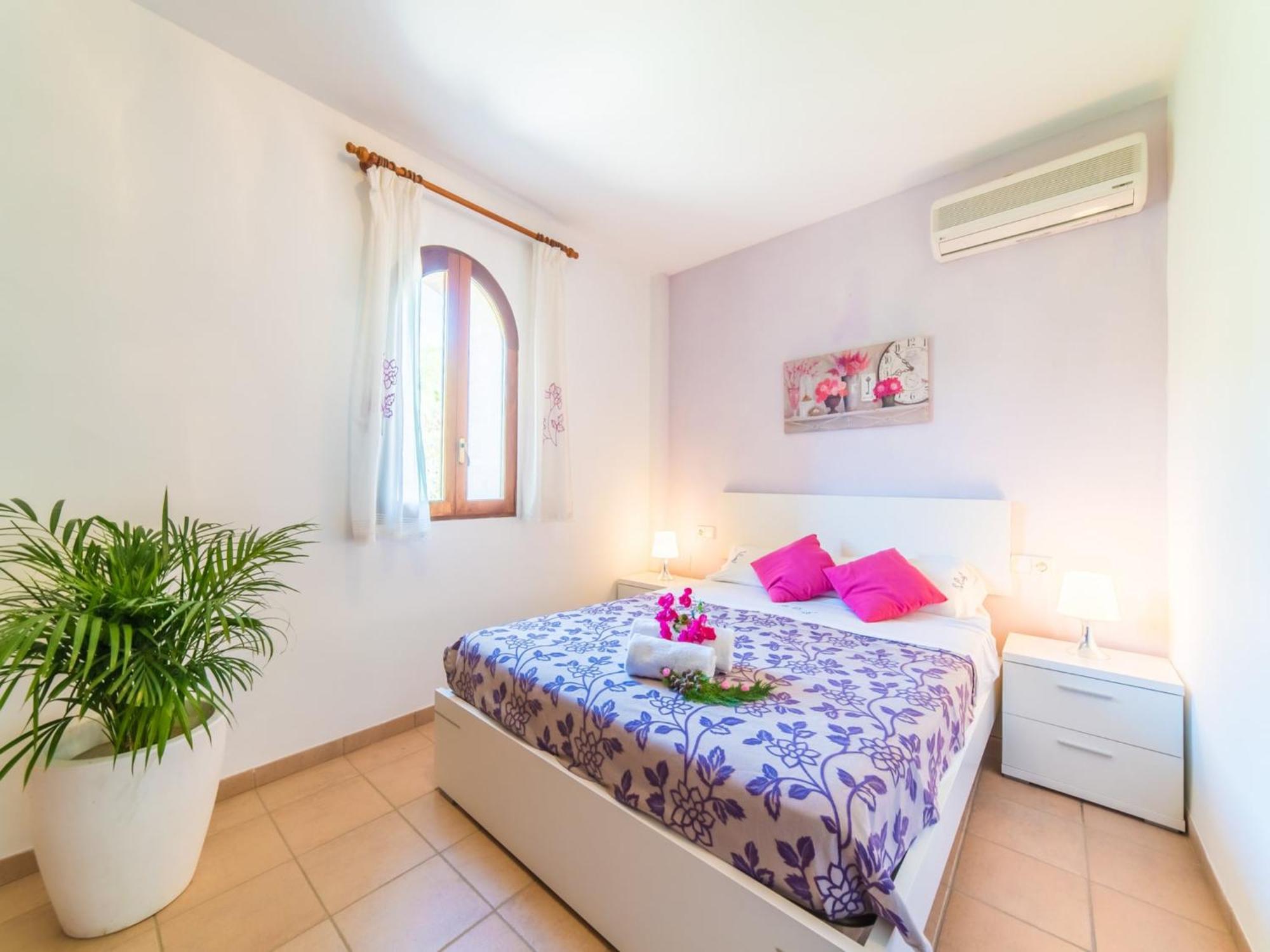 Charming Finca, 500m From