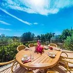 Charming Finca, 500M From Buger