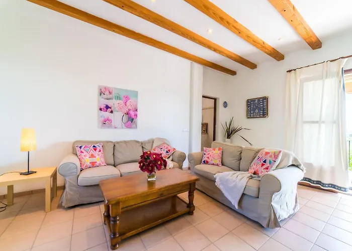 Charming Finca, 500M From Buger