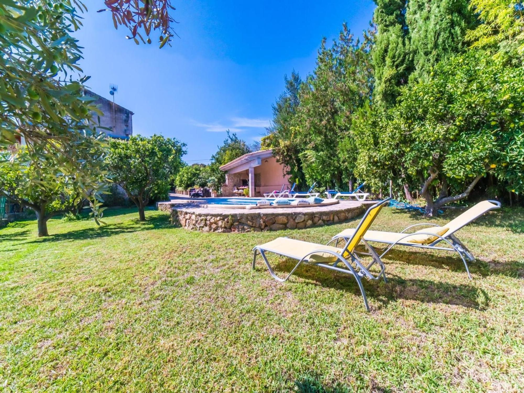 Charming Finca, 500m From