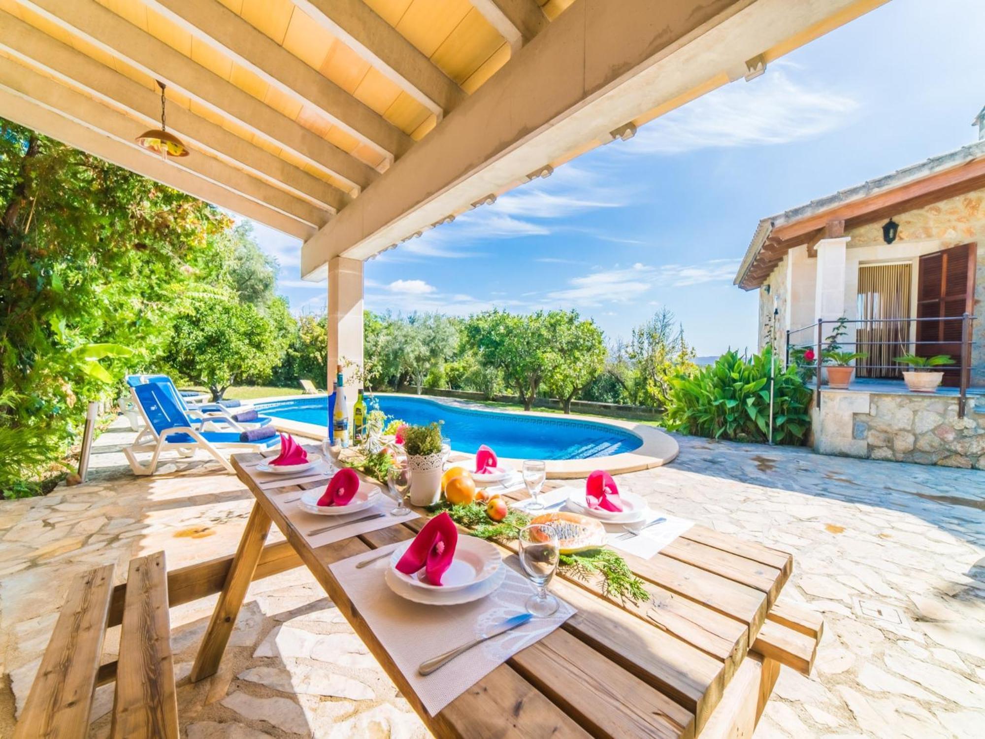 Charming Finca, 500m From *