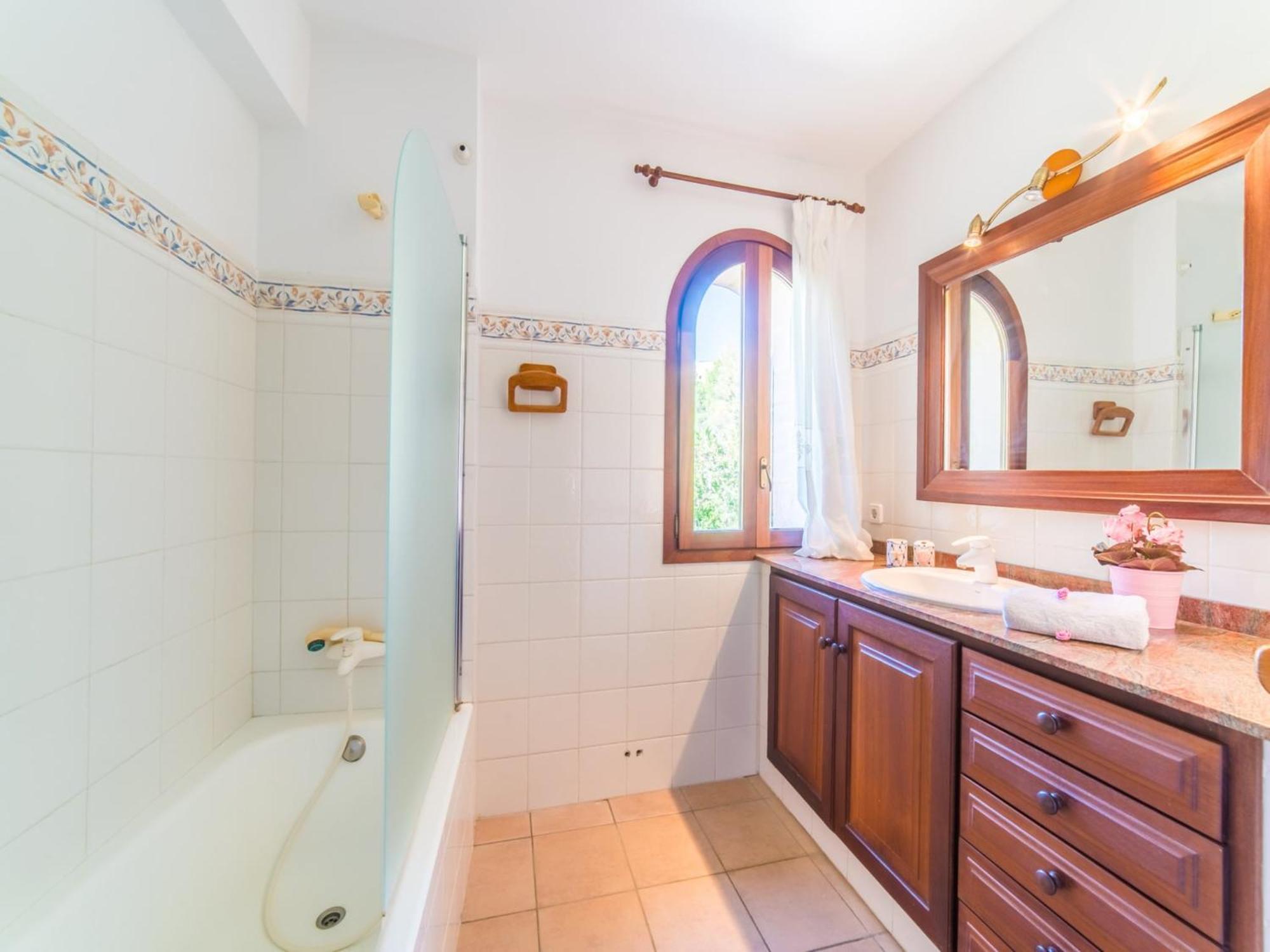 Ferienhaus Charming Finca, 500m From